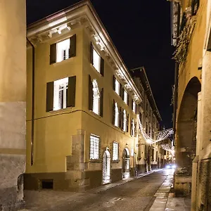 Residenza Palazzo Brenzoni Apartment