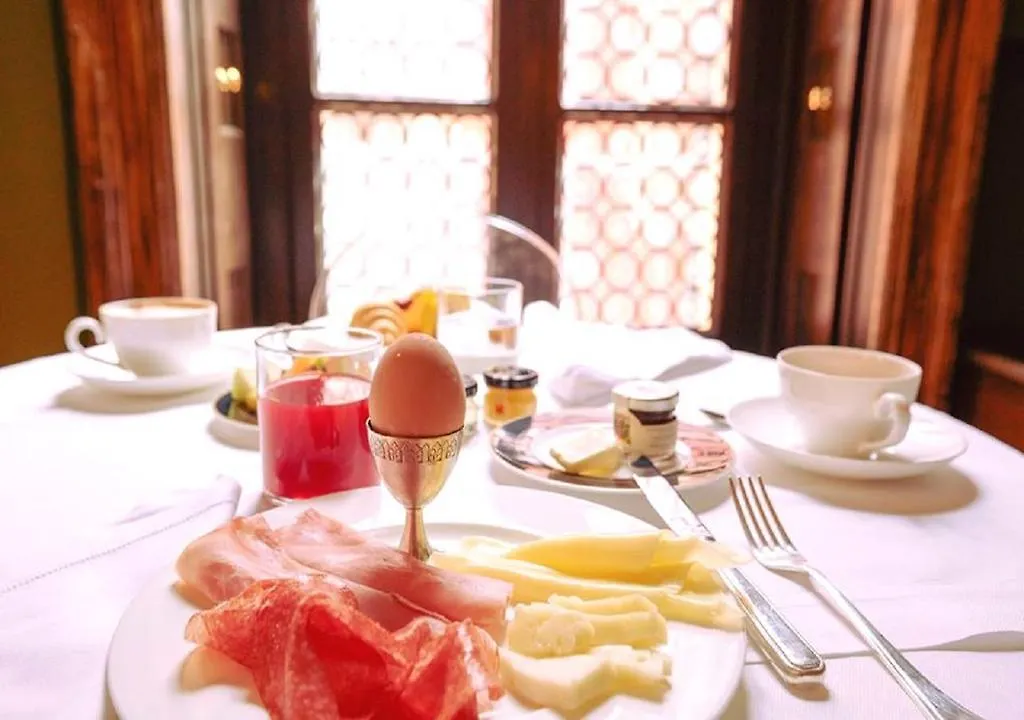 The Gentleman Of Verona Guest house